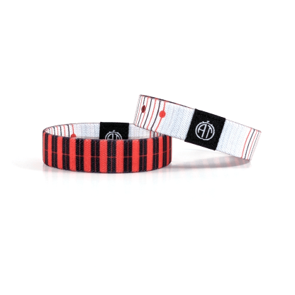 Added Time Outfitters – Product Shot – Rossoneri 1-01