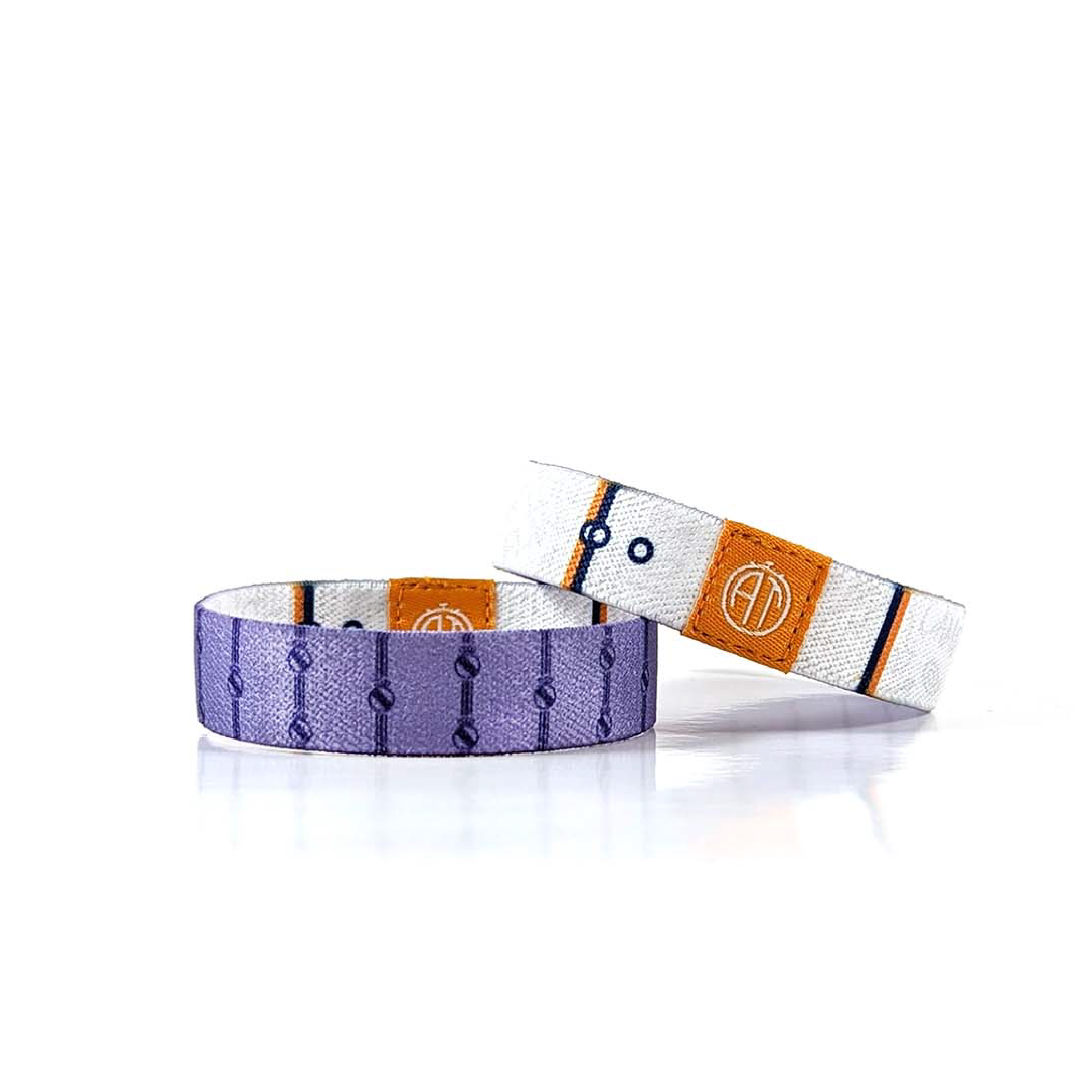 Added Time Outfitters – Product Shot – El Día de la Marmota 2